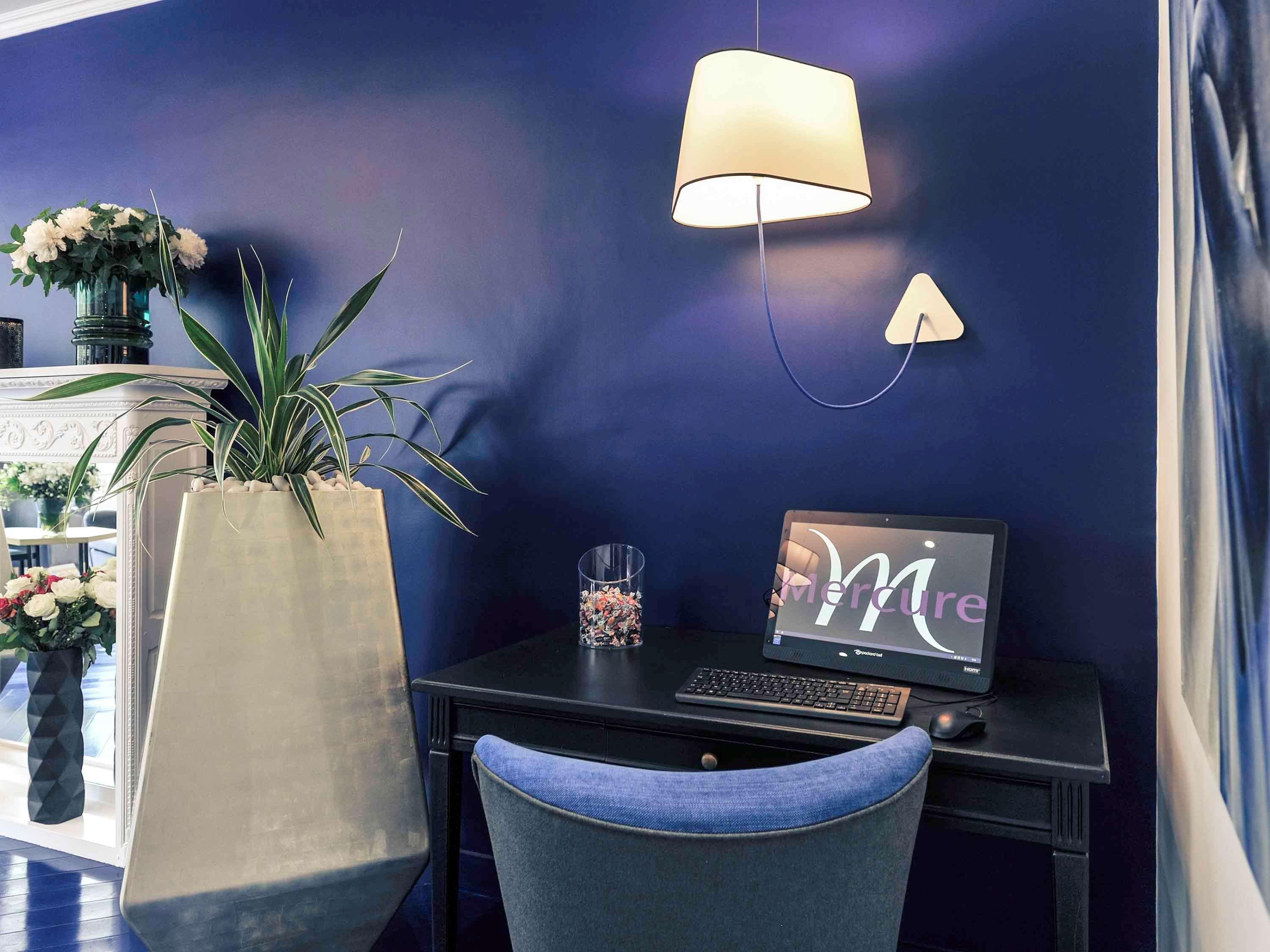 Mercure Paris Saint Cloud Hippodrome Exterior photo