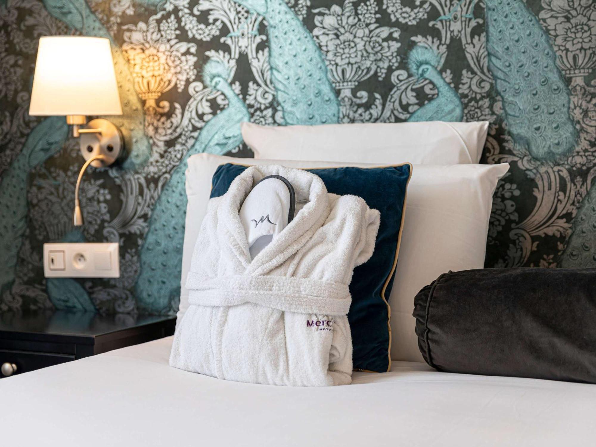 Mercure Paris Saint Cloud Hippodrome Exterior photo