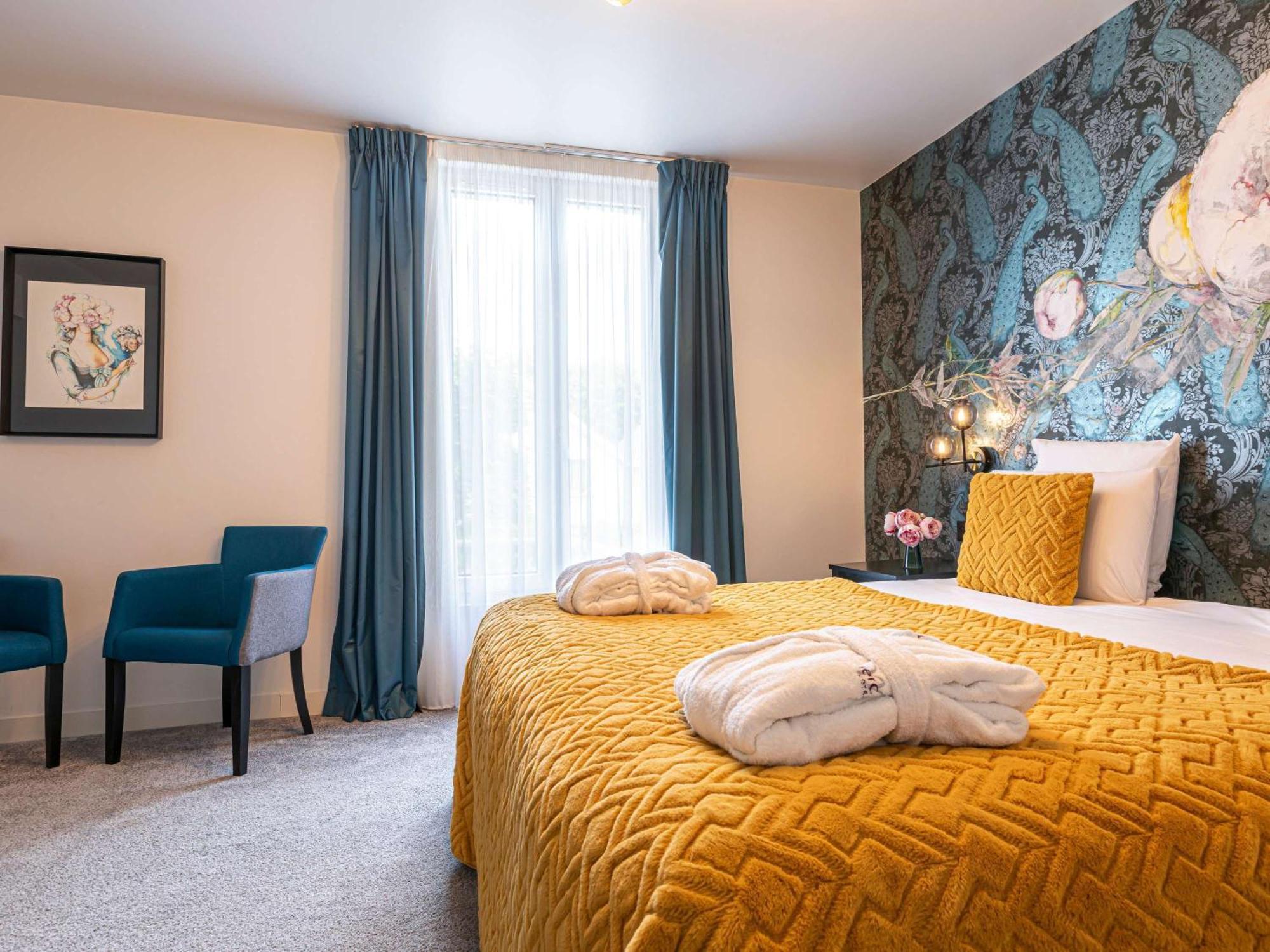 Mercure Paris Saint Cloud Hippodrome Exterior photo