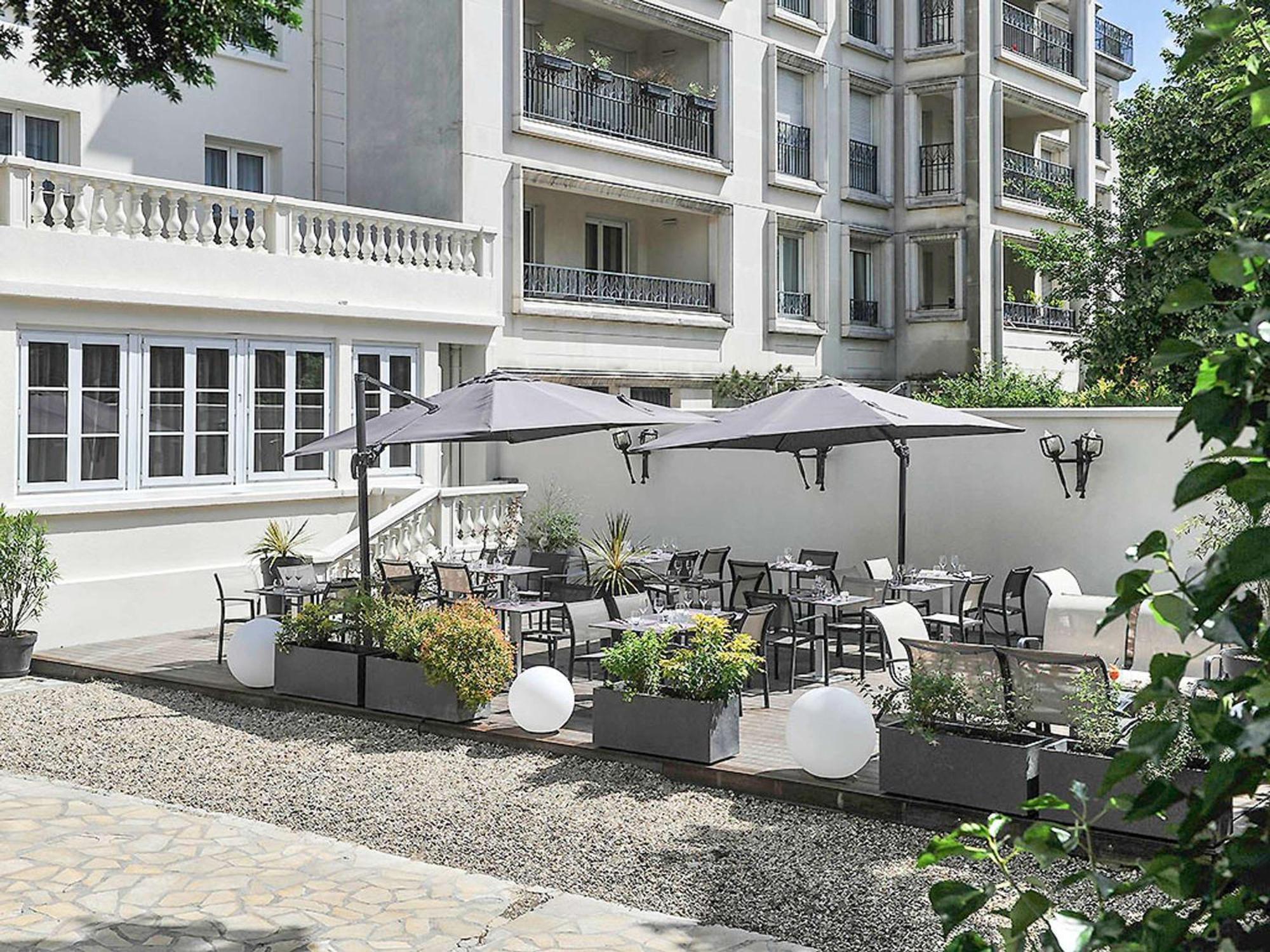 Mercure Paris Saint Cloud Hippodrome Exterior photo