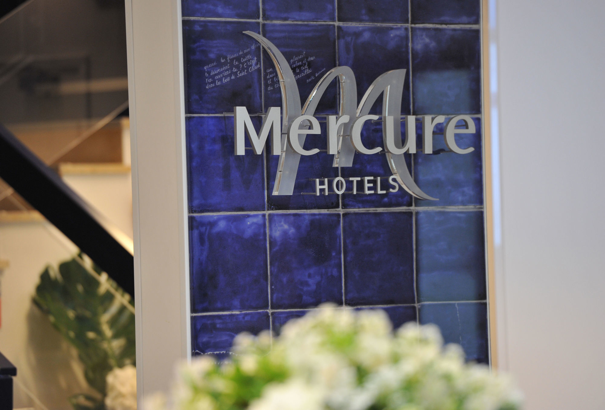 Mercure Paris Saint Cloud Hippodrome Exterior photo